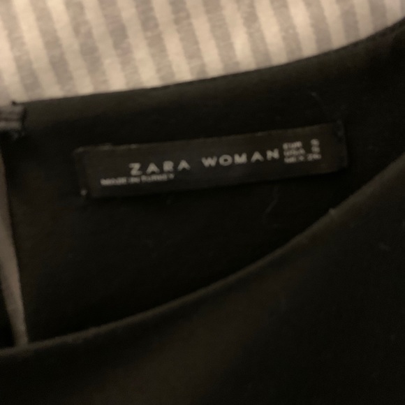 Black Zara mini dress - Picture 2 of 2